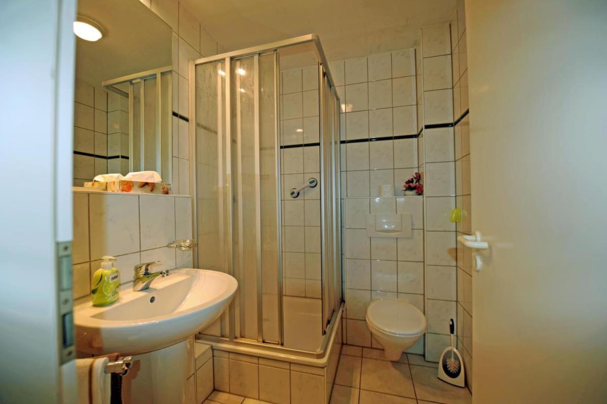 Studio 5 Im Eg Haus Stranddistel, Wunderschones Studio Fur 2 Personen In Zingst Exteriör bild