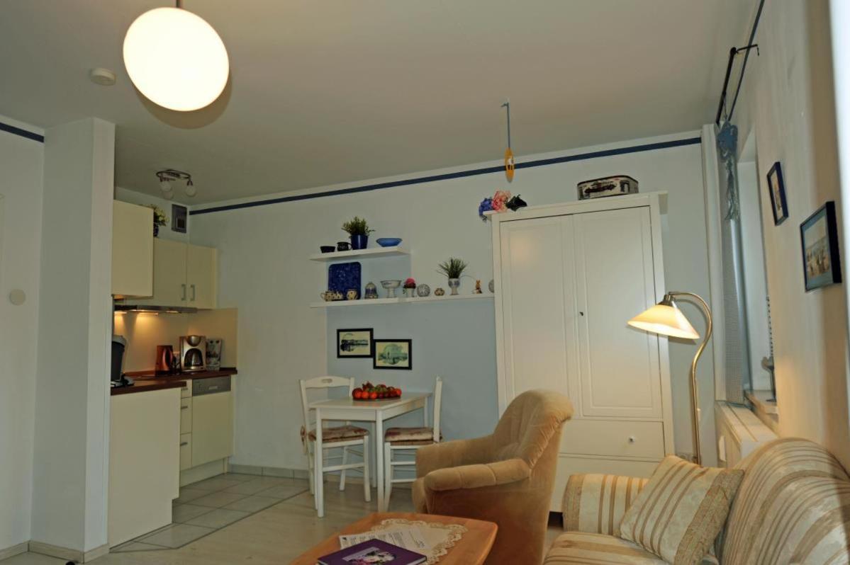 Studio 5 Im Eg Haus Stranddistel, Wunderschones Studio Fur 2 Personen In Zingst Exteriör bild